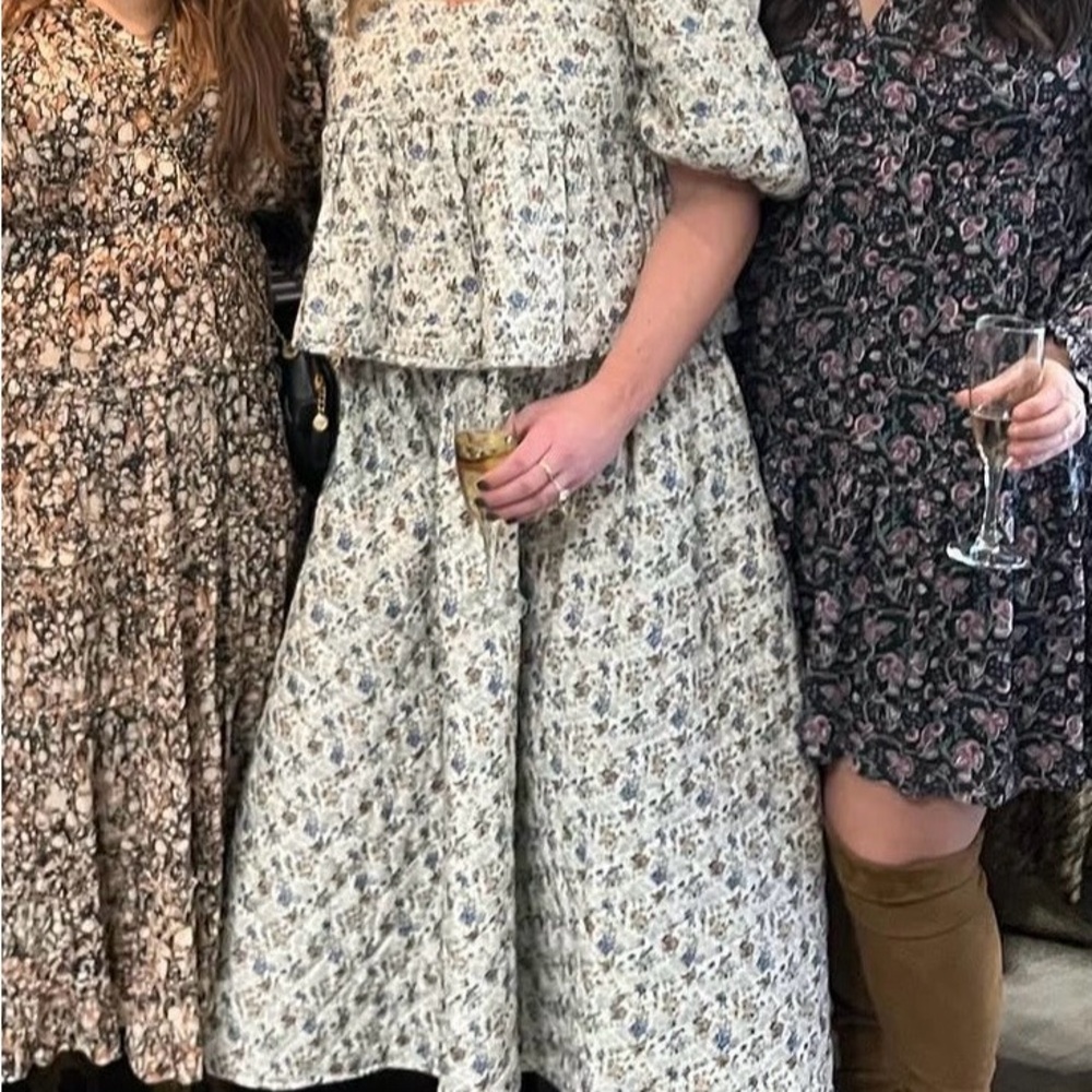 Floral Puff-Sleeve Maxi Set in Cream and Blue - Picture 3 of 6